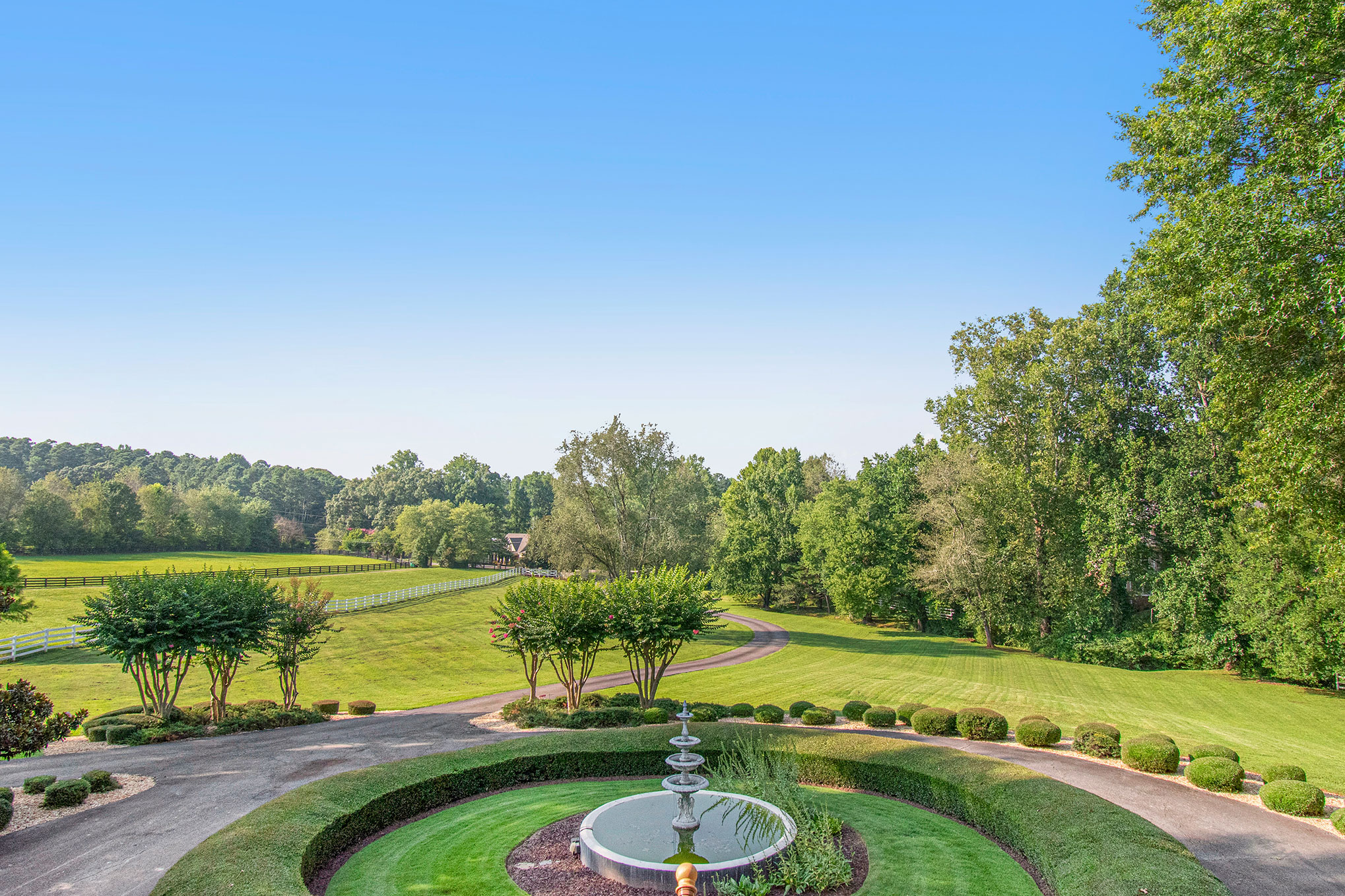 Crosswinds of Conflict: How Geopolitics and Fed Policy Are Shaping the Summer Real Estate Market